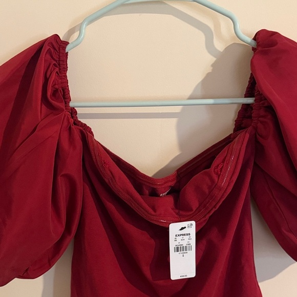 New whithtag Express Bold Red Puff Sleeve Bodysuit - Picture 7 of 8